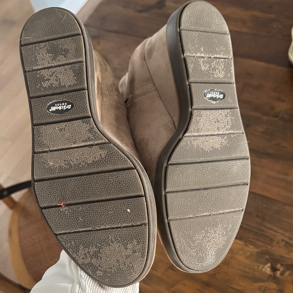 Dr. Scholl's Tan Wedge Boots - Picture 5 of 6